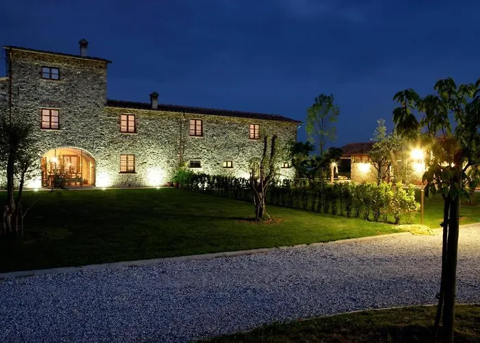 Sarzana-Charming Room Pool And Bb