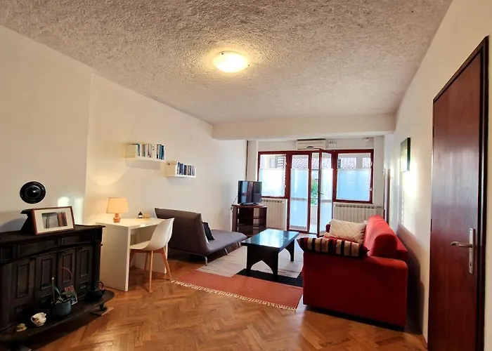 Villa Mihaela Porec Holiday Apartments