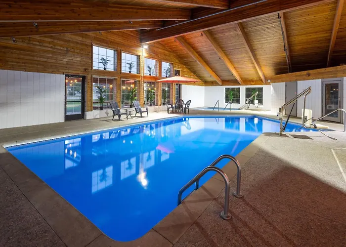 Americinn By Wyndham Douglas/Saugatuck