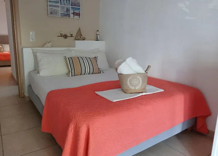 Smaragdi Studios And Rooms