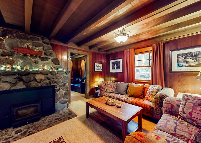Sandy River Cabin