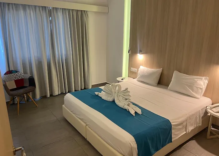 Osiris Hotel Apartments And Studios
