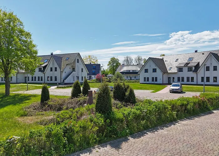 Rex Rugia Ferienwohnung 12-2 mit Sauna- und Schwimmbadnutzung im AHOI Erlebnisbad Sellin