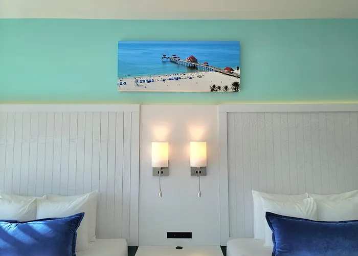Charthouse Clearwater Beach Marina Hotel