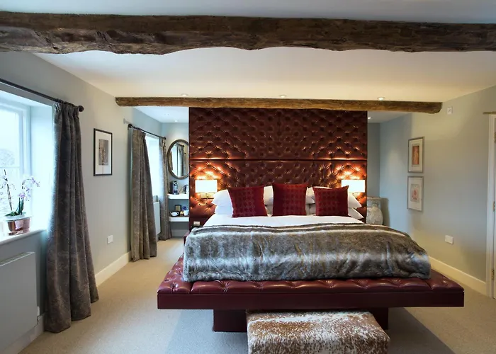 The Crown Hotel