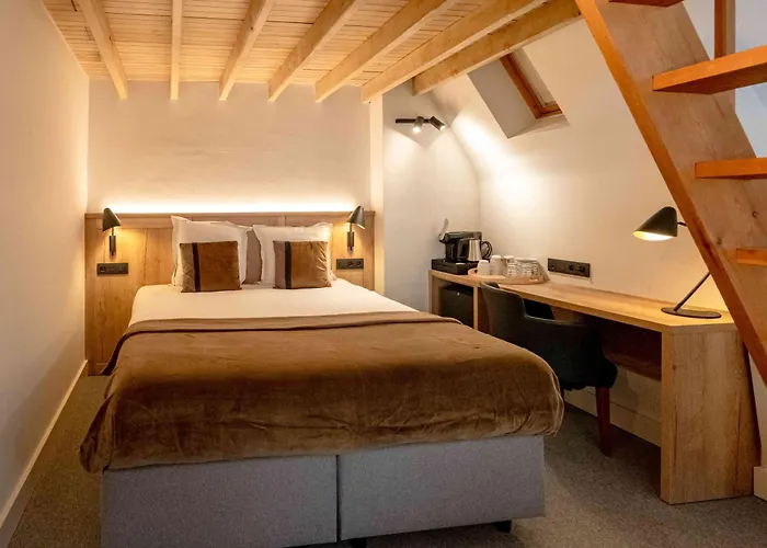 Hotel Monasterium PoortAckere