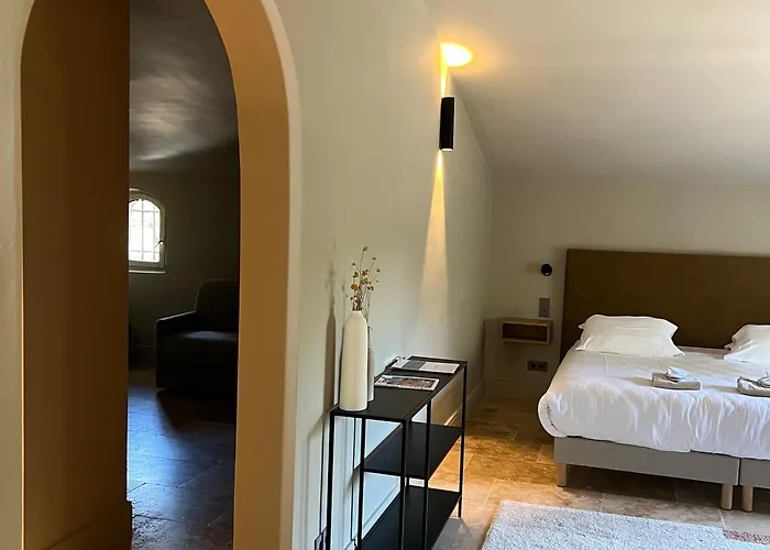 Hotel La Bastide D'Eygalieres
