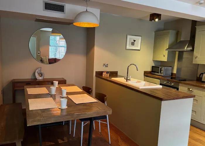 The Lawrance Luxury Aparthotel - York