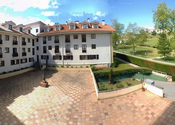 Apartamentos Club Condal