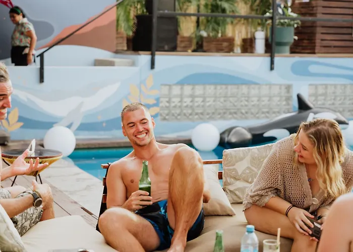 Mayan Monkey Los Cabos - Social Hostel (Adults Only)