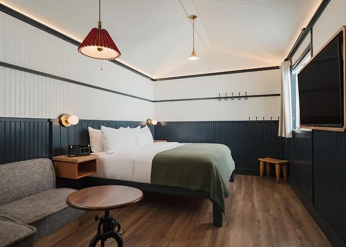 High Country Motor Lodge - Near Nau And Downtown