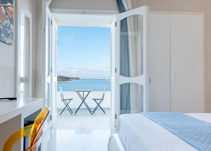 Hotel Lo Scoglio