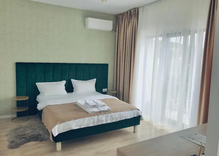 Apartamente 9 - Naomi