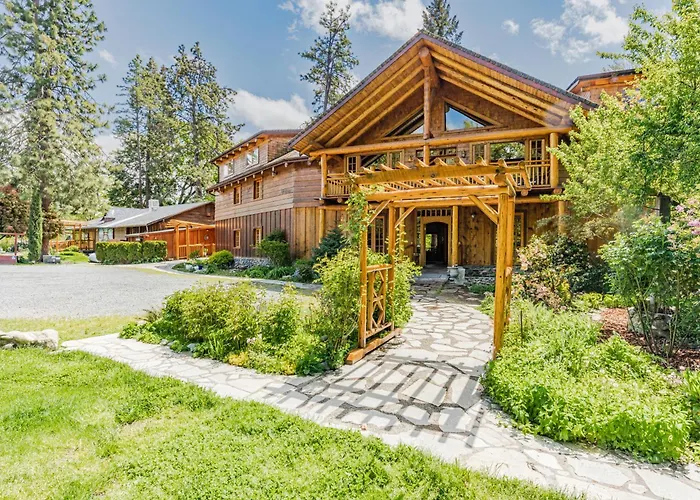 The Lindsay Lodge