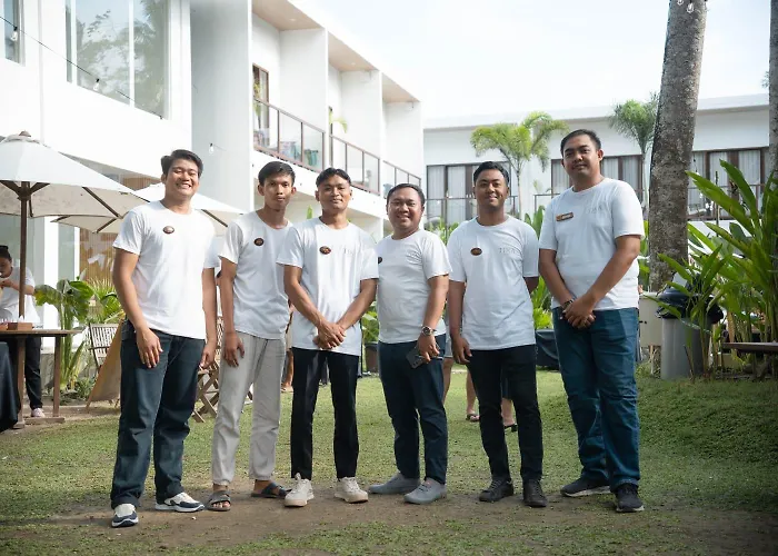 Tika Lombok