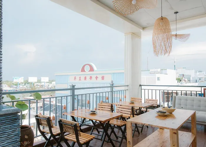 De Rivé Homestay - Bến Ninh Kiều