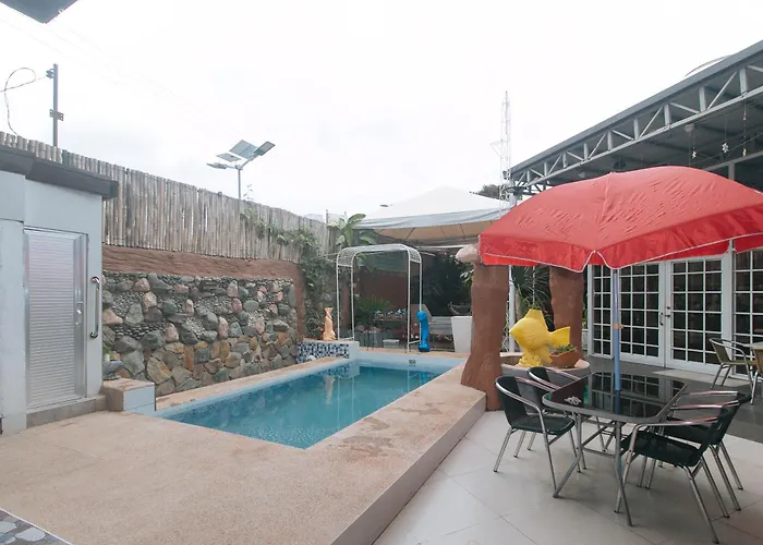 Reddoorz Premium At Casa Lenidarose