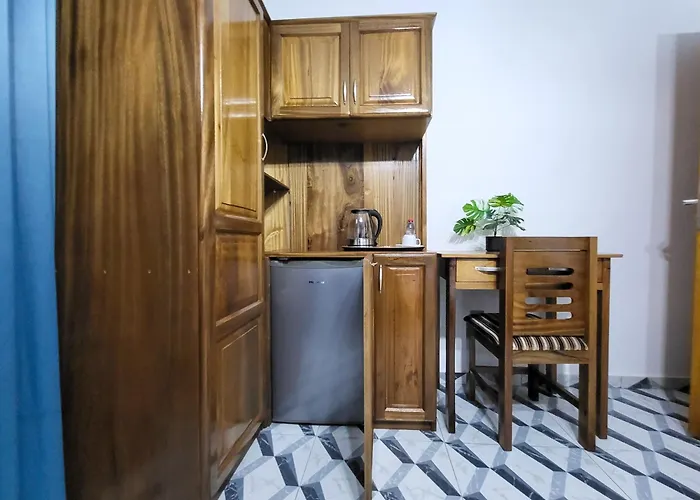 Justina Guest House Hotel