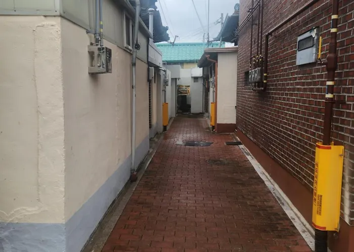 Andong Hanok Stay Hue