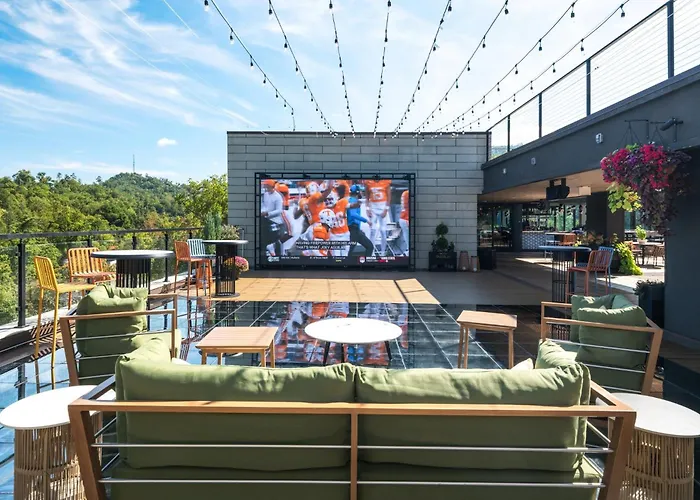 Hotel Indigo Gatlinburg Downtown By Ihg