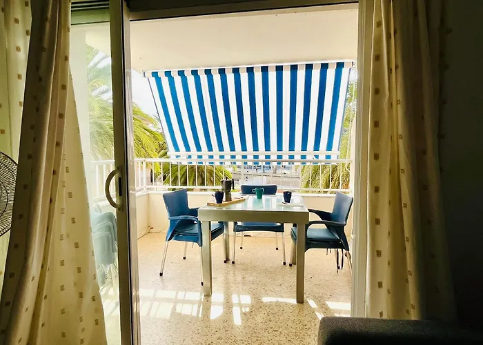 Muy cerca del mar, dos habitaciones