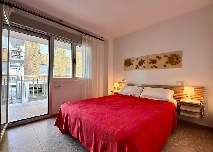 Large Apartment With Sea Views