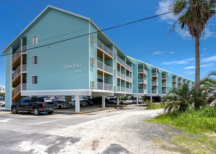 Romar Beach 205
