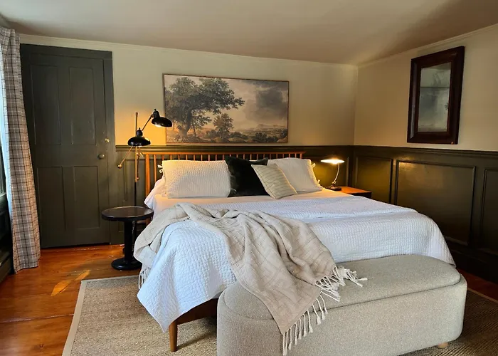 Hideaway Inn Maine