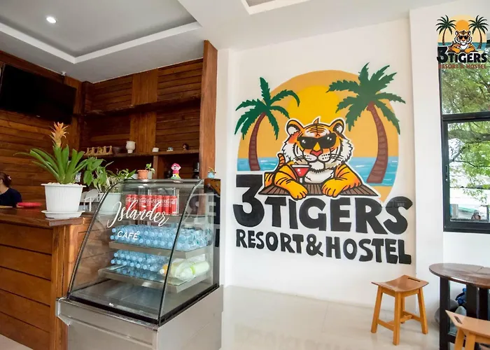 3 TIGERS Resort&Hostel