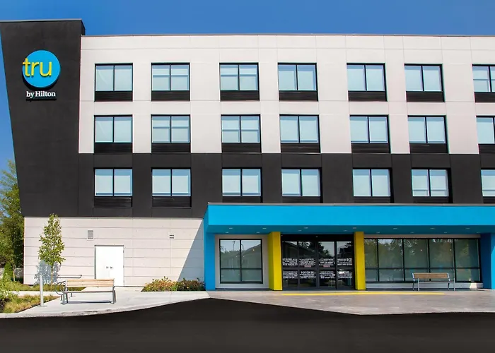 Tru By Hilton Gananoque, On