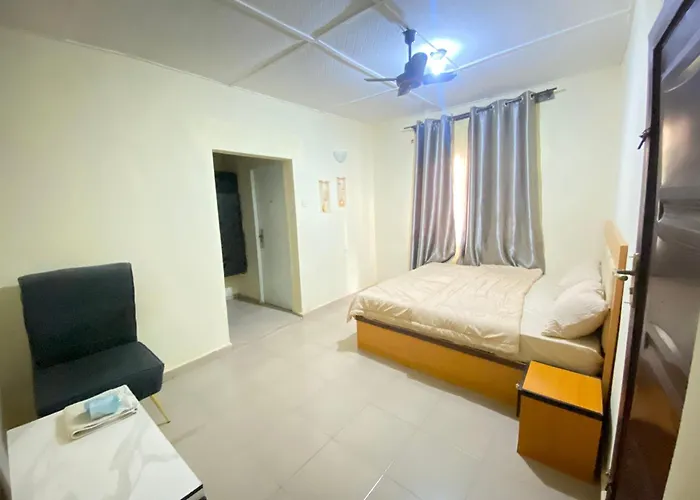 Elite Hotel