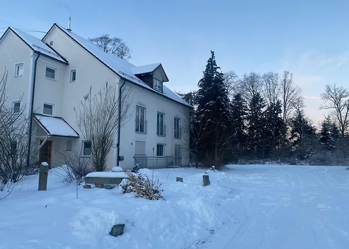 Hotel BURGWALD