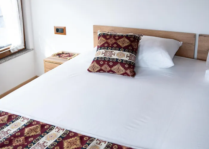 Hotel Ari Old Town