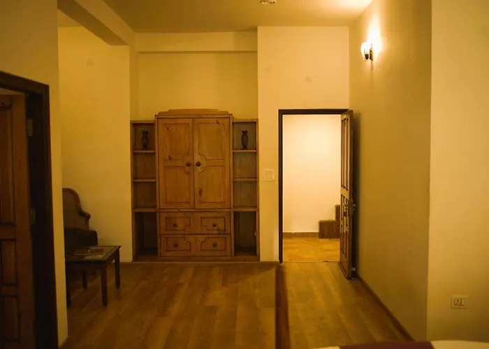 House Of Bhikampur