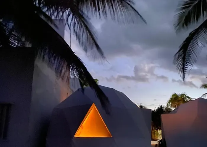 Frequency Beachfront Domes El Cuyo
