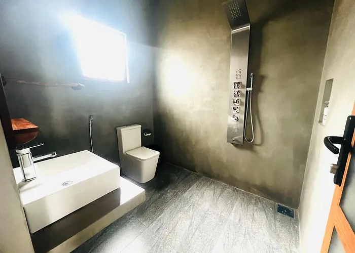 Coco Surf Inn - Ahangama