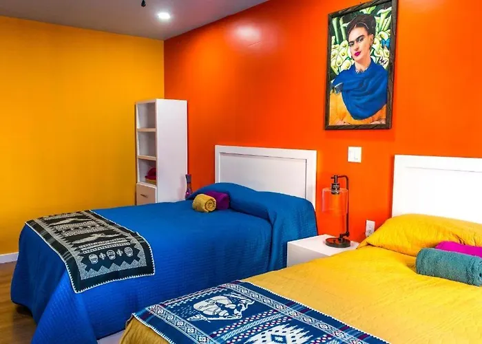 Hotel Los Cantaros