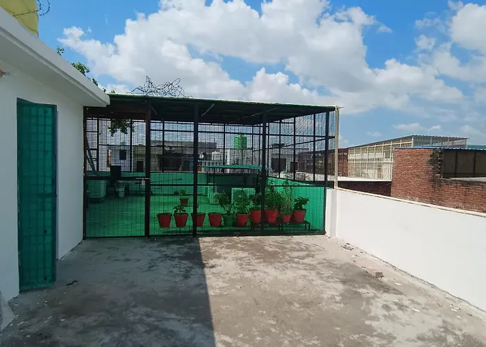 Abhinandan Homestay