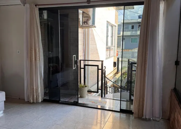 Hospedaria Ana Julia Balneário Camboriú