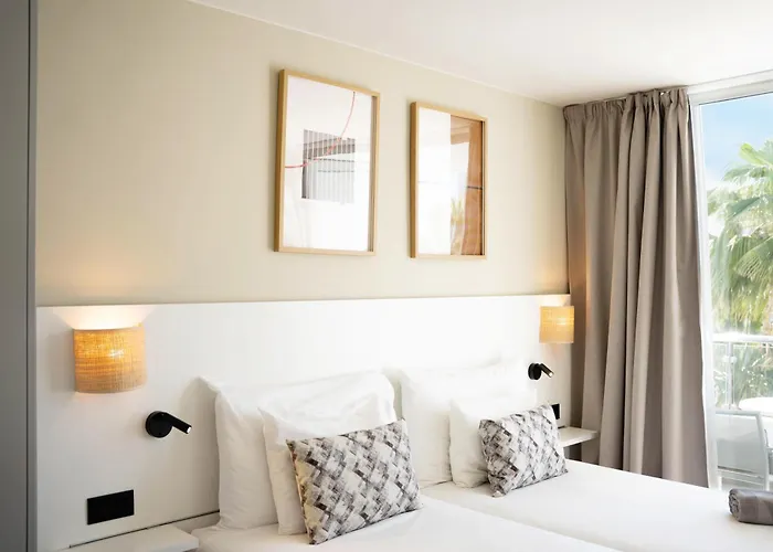 Coral Ocean View - Adults Only