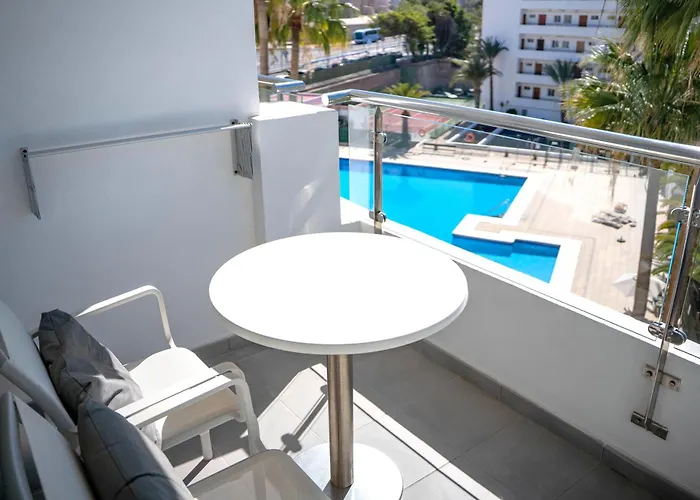 Coral Ocean View - Adults Only