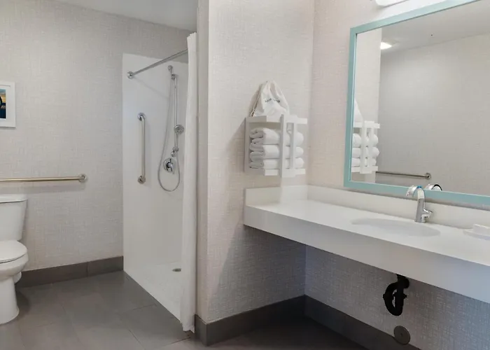 Hampton Inn & Suites Salt Lake City Airport