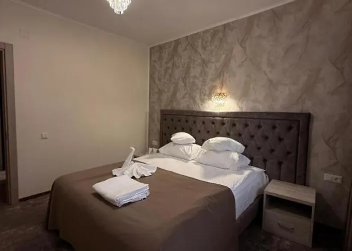 Hotel Tiara