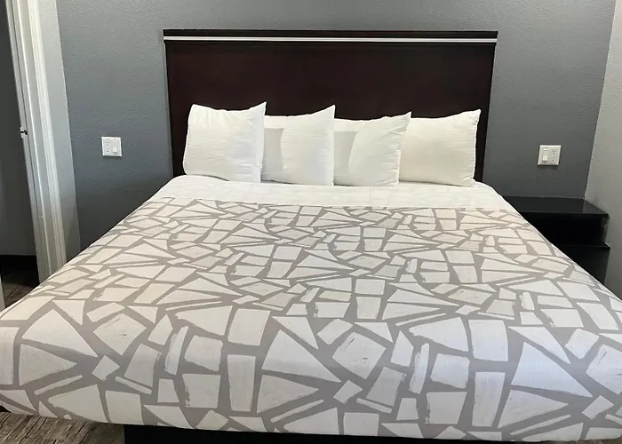 Laguna Inn&Suites