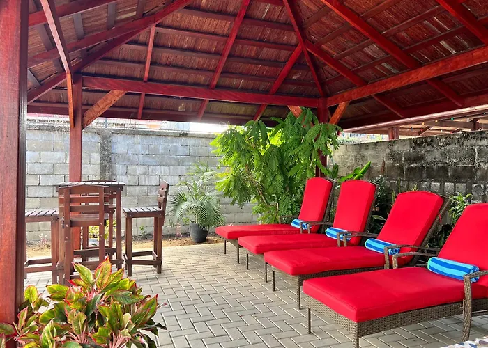 Villa Famiri Boutique Hotel