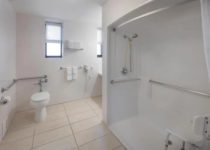 Ramada By Wyndham Jersey City