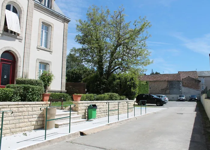 Logis Hotel Beausejour