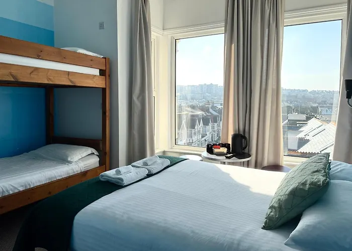 Reef Lodge