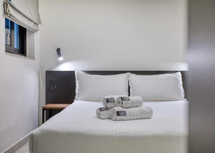 Onyx Hotel