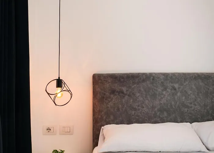 Hotel Qurku 2 - City Center
